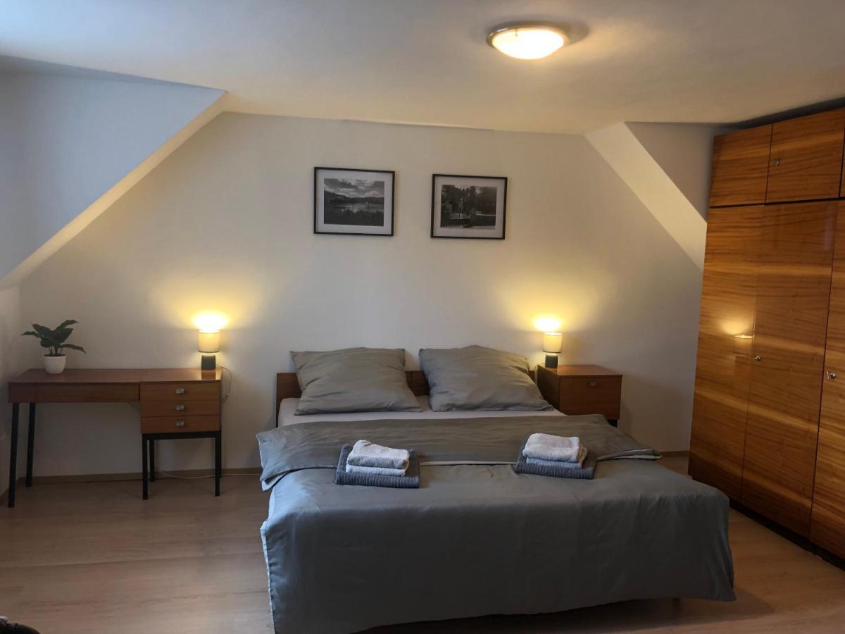 Apartmany Jevany Εξωτερικό φωτογραφία